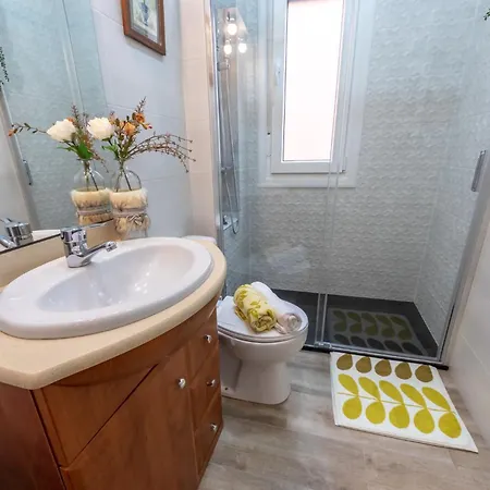 Con Garaje En Kasa Txiki Privatunterkunft